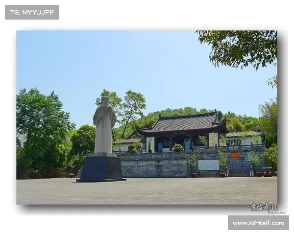 杨守敬雕塑作为开球嘉宾亮相AI短视频，历史名人为篮球赛点睛收尾